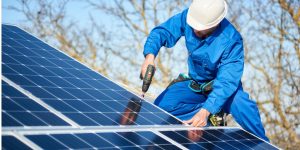 Installation Maintenance Panneaux Solaires Photovoltaïques à Vira